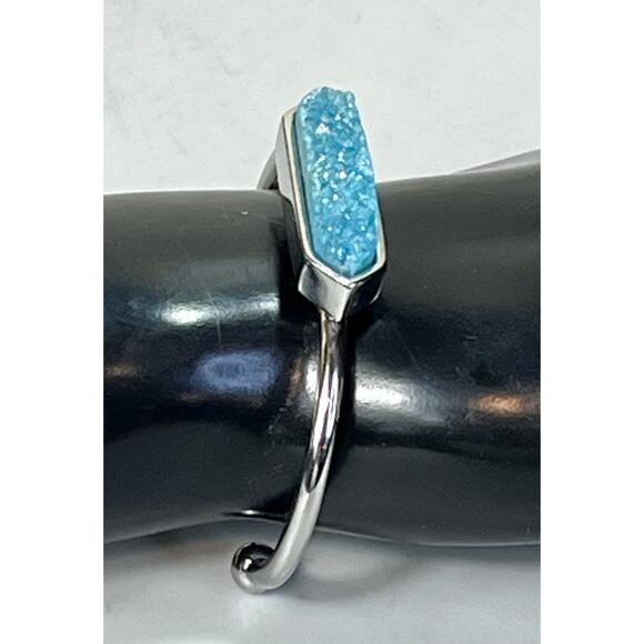 Kinsley Armelle Blue Azure Druzy Quartz Silver Tone Bangle Cuff Bracelet- Signed - Picture 4 of 12